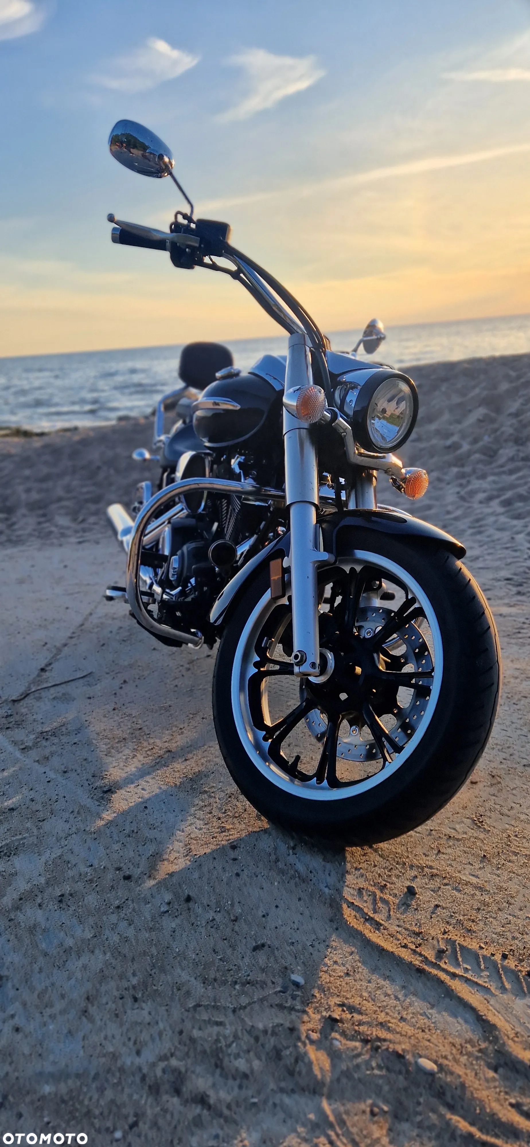 Yamaha XVS - 6
