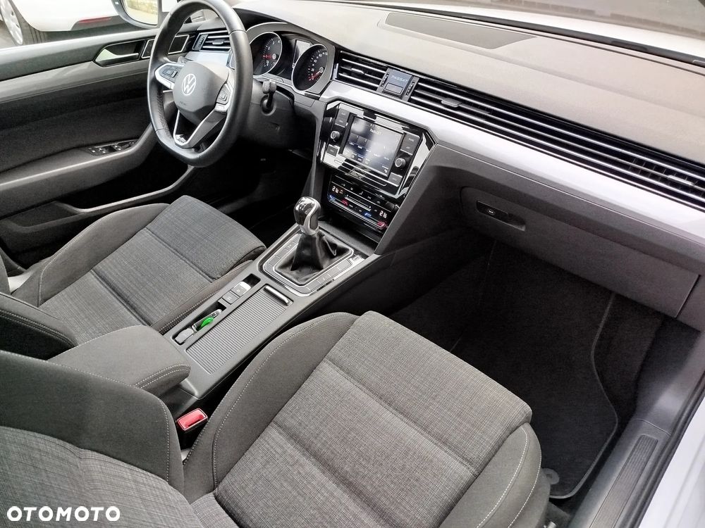 Volkswagen Passat 1.5 TSI EVO Business - 22
