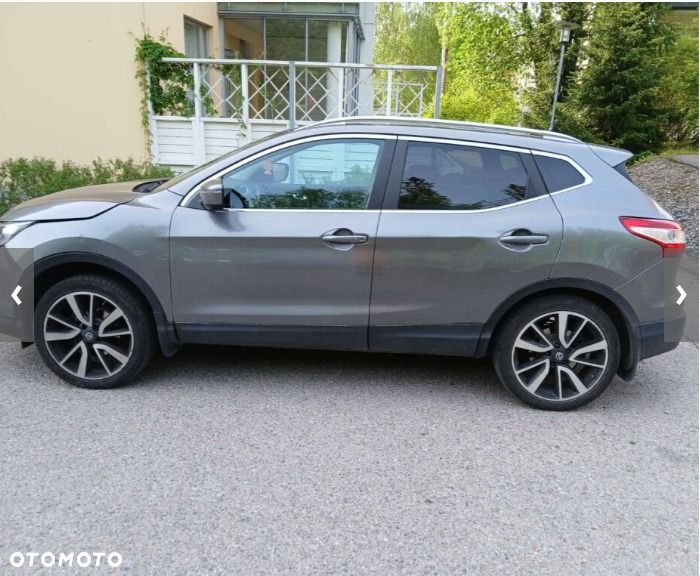 Nissan Qashqai 1.6 DCi Xtronic TEKNA - 17