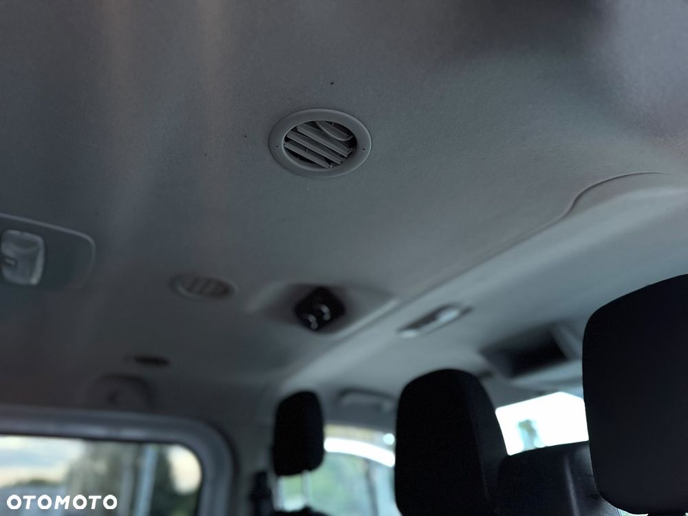 Ford Transit Custom - 32