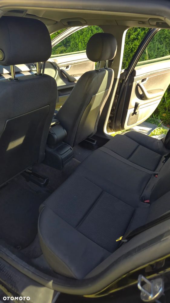 Audi A4 Avant 1.9 TDI Multitronic - 5