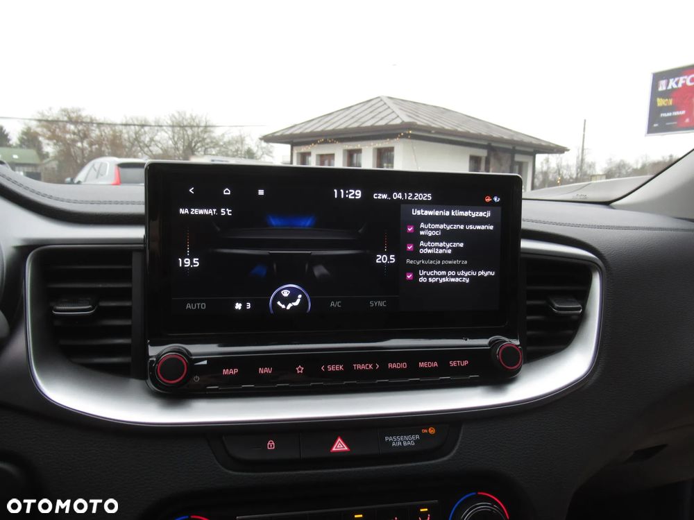 Kia Ceed 1.5 T-GDI M DCT - 31