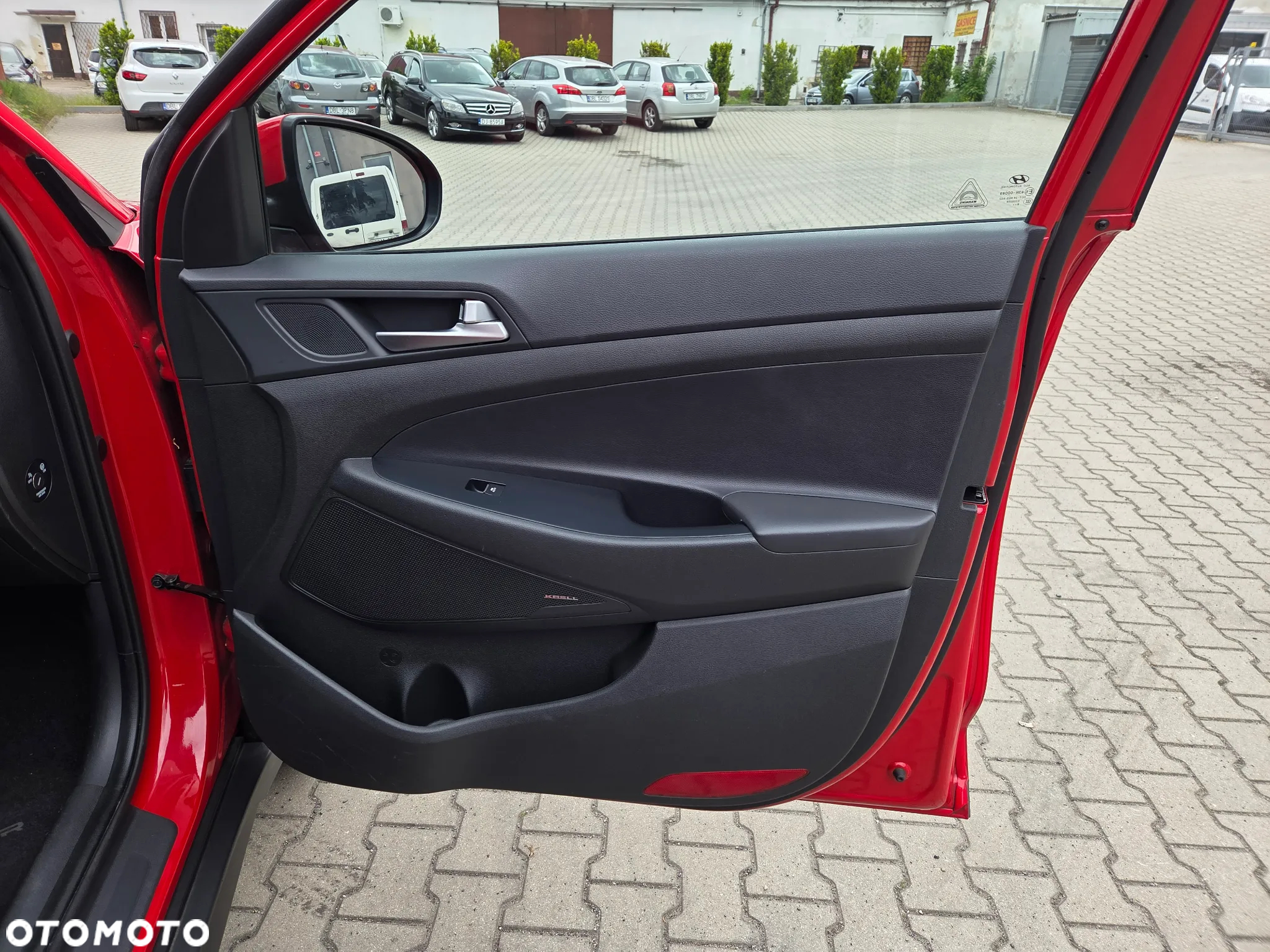 Hyundai Tucson 1.6 GDi 2WD Trend - 26