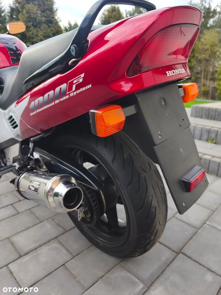 Honda CBR - 15