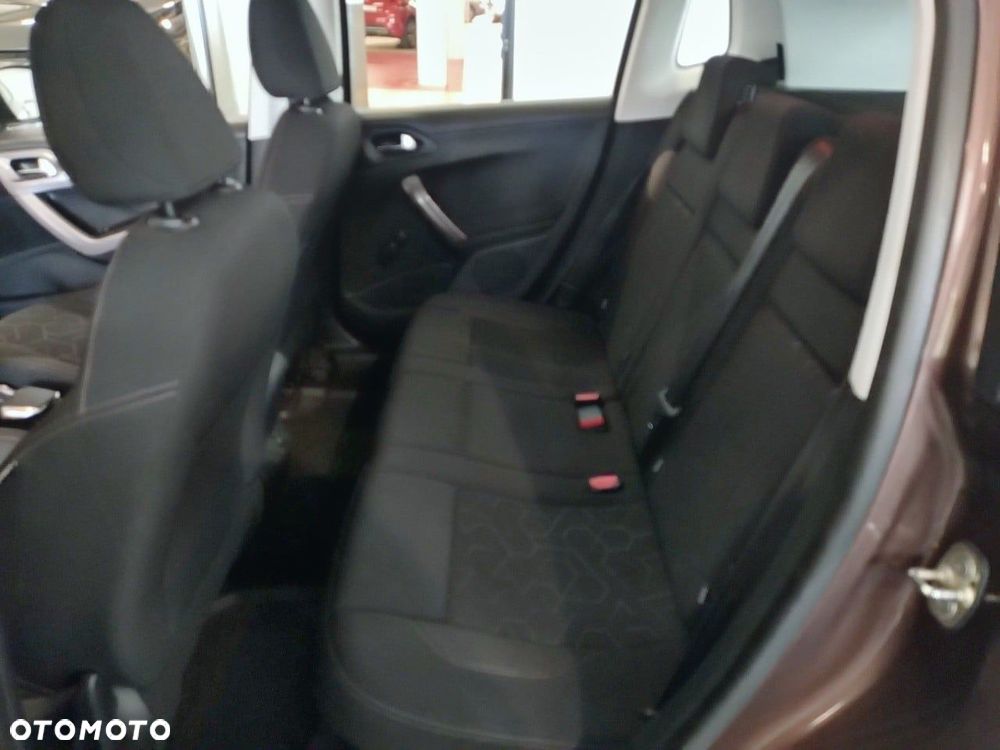 Peugeot 2008 1.2 Pure Tech Active - 10