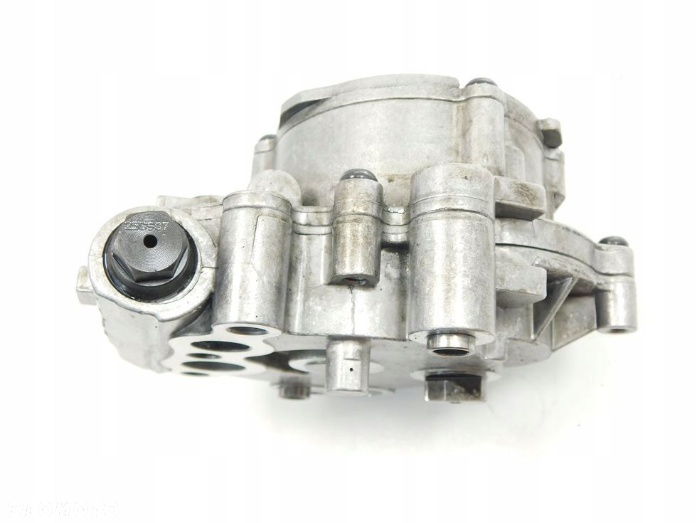 Vacum pompa oleju 3.0 HPI EURO4 06-11r Iveco Daily IV 35C 35S Fiat Ducato - 4