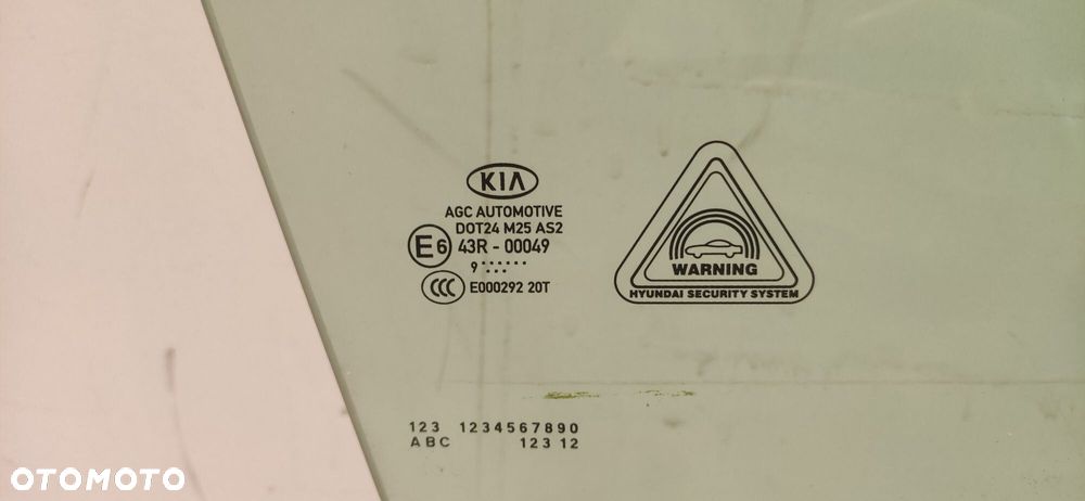 KIA SPORTAGE IV SZYBA DRZWI PRZÓD PRZEDNIA PRAWA PRAWY 19 rok 15-21 - 2