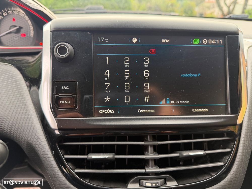 Peugeot 2008 1.2 PureTech GT Line EAT6 - 28