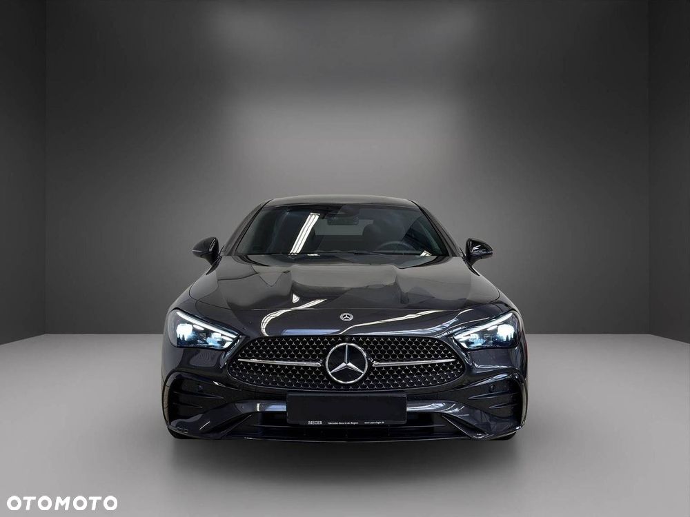 Mercedes-Benz CLE 300 4Matic 9G-TRONIC Edition AMG Line - 9