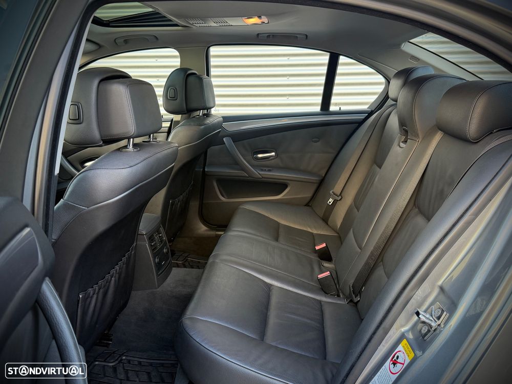 BMW 523 i Aut. Edition Exclusive - 11