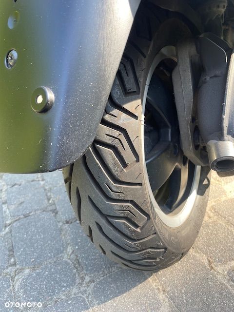 Vespa GTS - 6