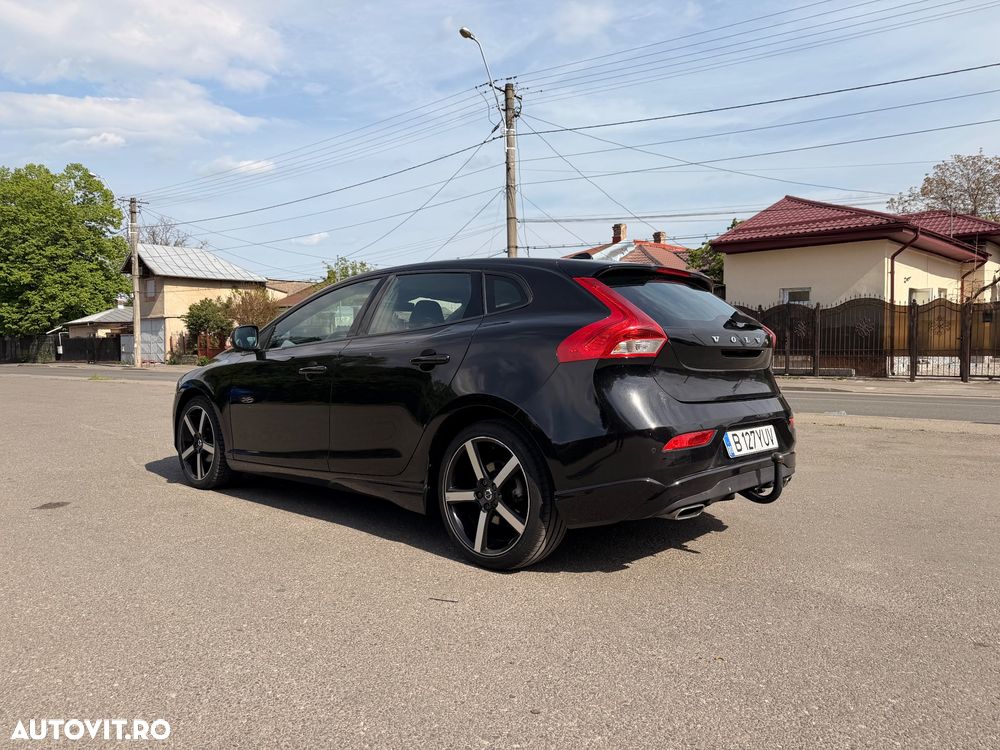 Volvo V40 D2 Linje Svart - 5