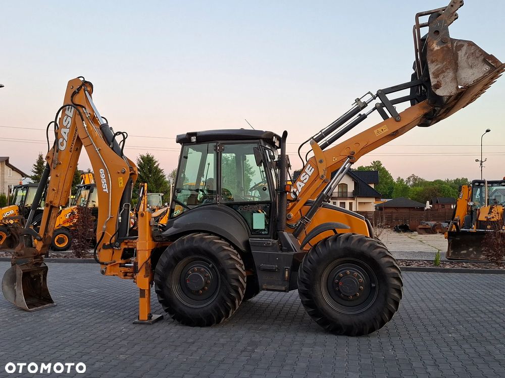 Case 695ST / Rok 2019 / Joystick / Koparko Ładowarka / - 5