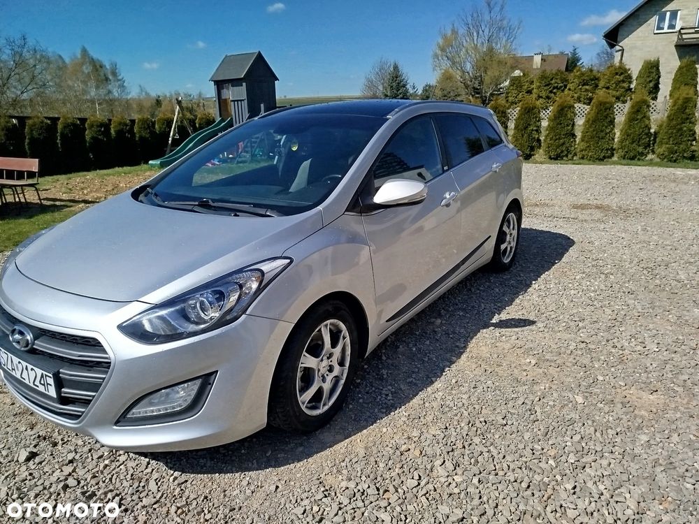 Hyundai i30 1.6 CRDi BlueDrive Comfort - 1