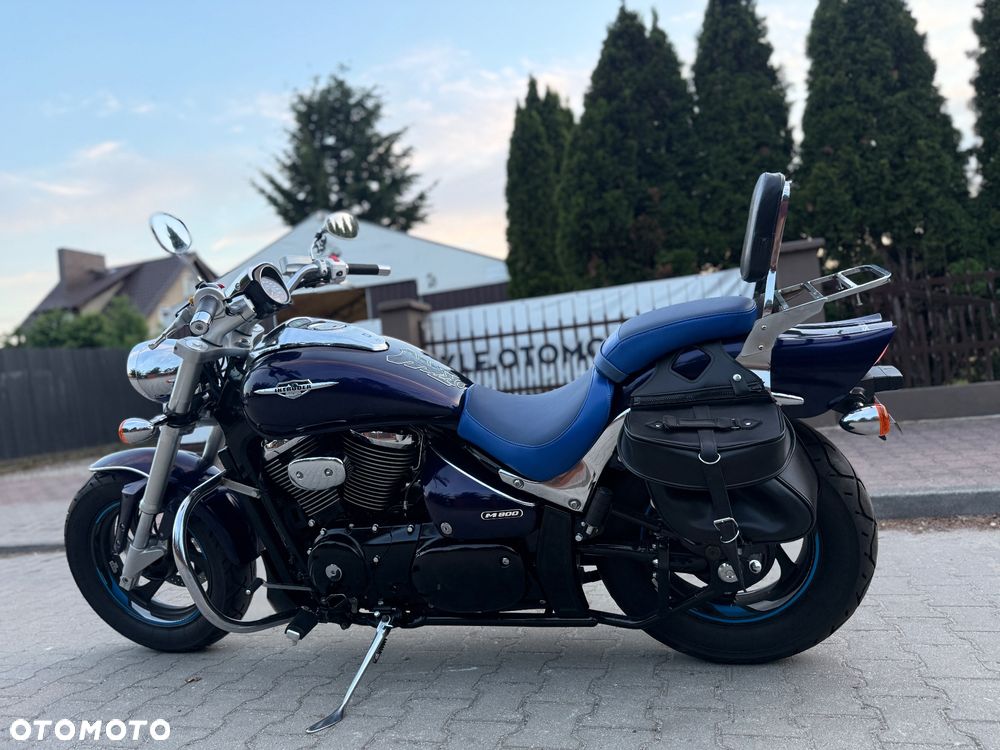 Suzuki Intruder - 16
