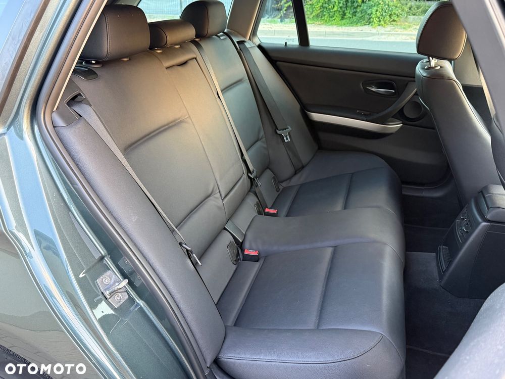 BMW Seria 3 - 20