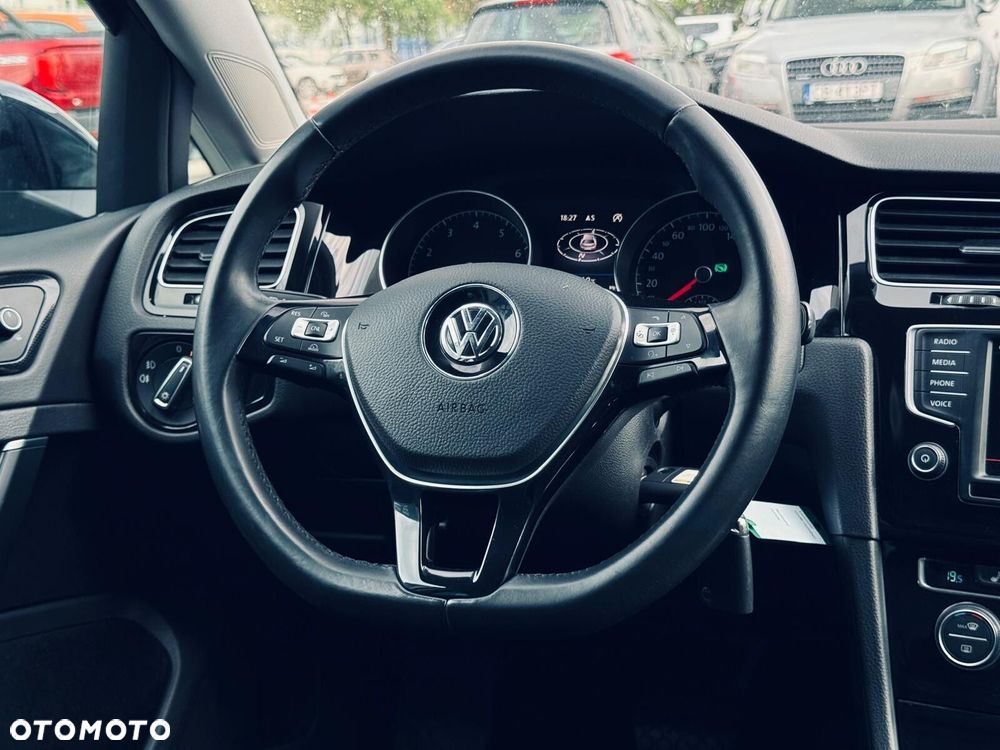 Volkswagen Golf 1.4 TSI BMT Highline DSG - 19