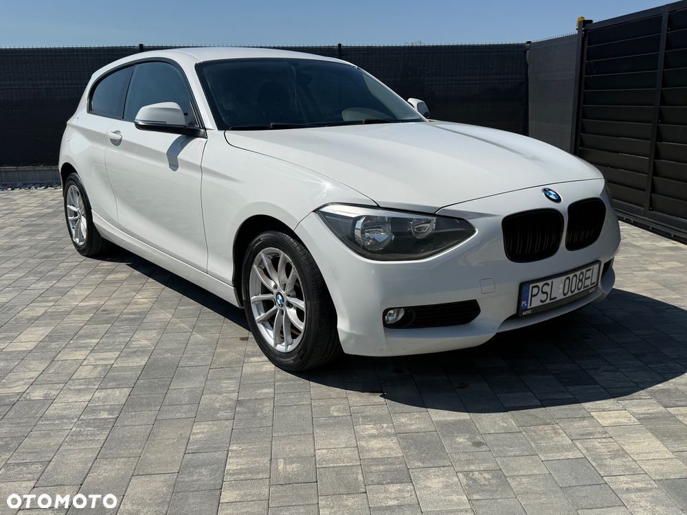 BMW Seria 1 114d Sport Line - 9