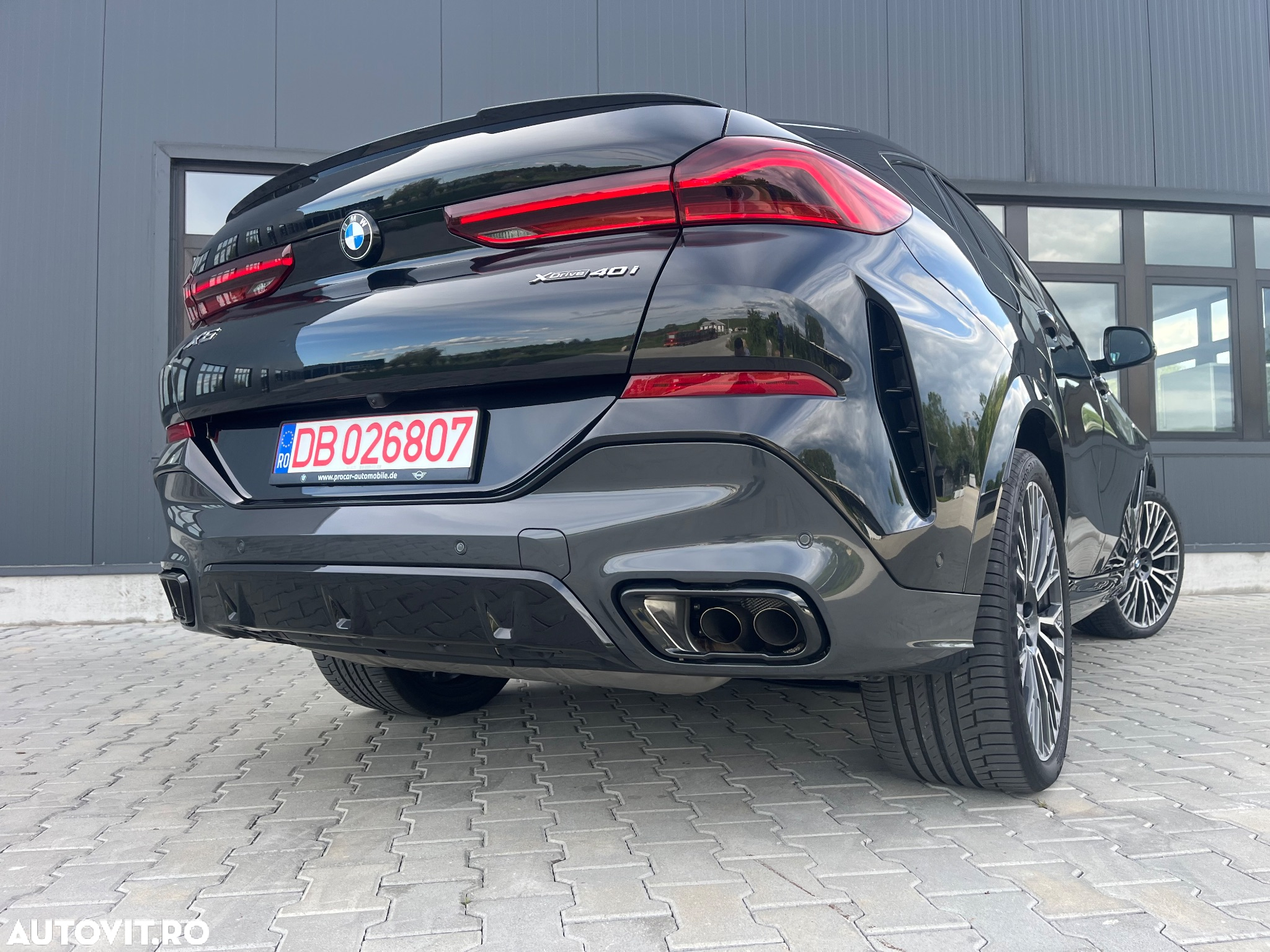 BMW X6 xDrive40i AT MHEV - 10