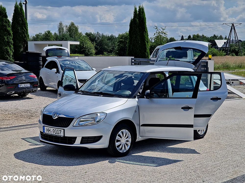 Skoda Fabia 1.2 HTP Cool Colour Edition - 18