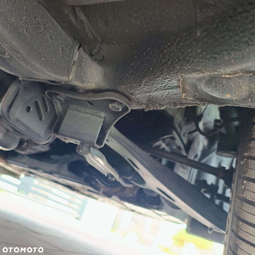 Subaru Forester 2.0 XT Comfort Lineartronic - 23