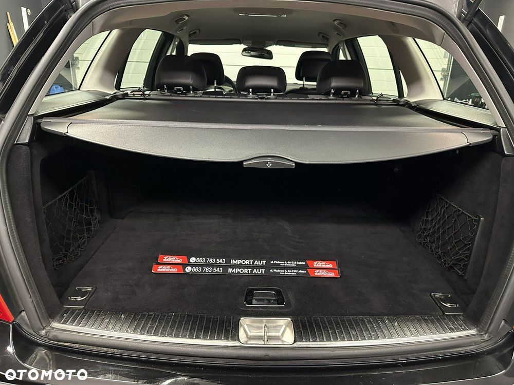 Mercedes-Benz Klasa C 200 7G-TRONIC Avantgarde Edition - 16