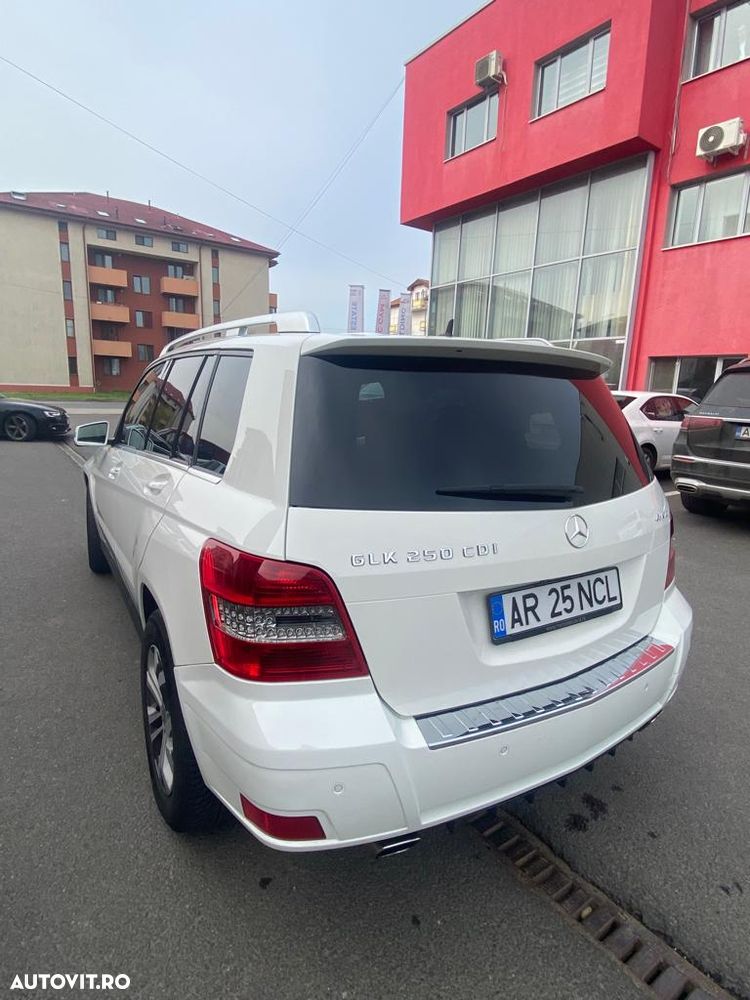 Mercedes-Benz GLK 250 CDI DPF 4Matic BlueEFFICIENCY 7G-TRONIC - 6