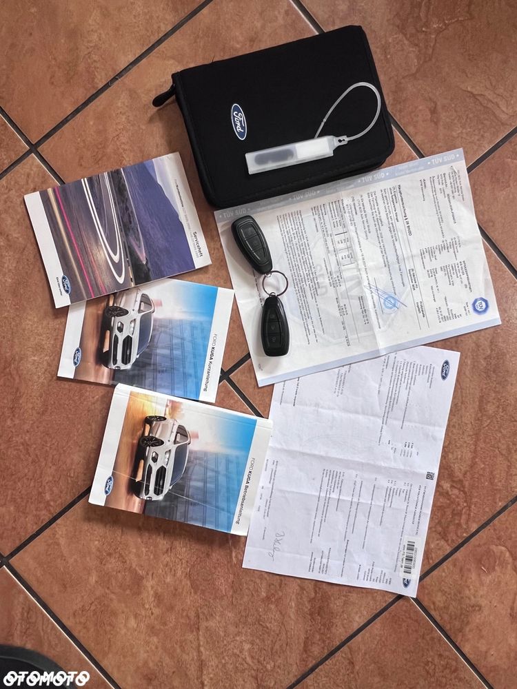 Ford Kuga 2.0 TDCi AWD ST-Line - 37