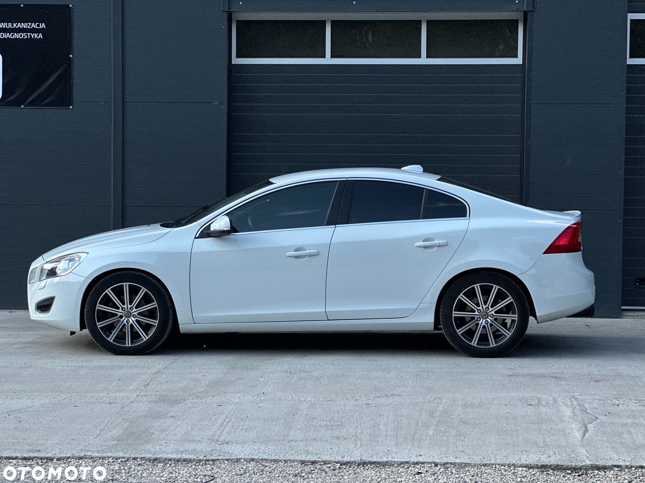 Volvo S60 - 11