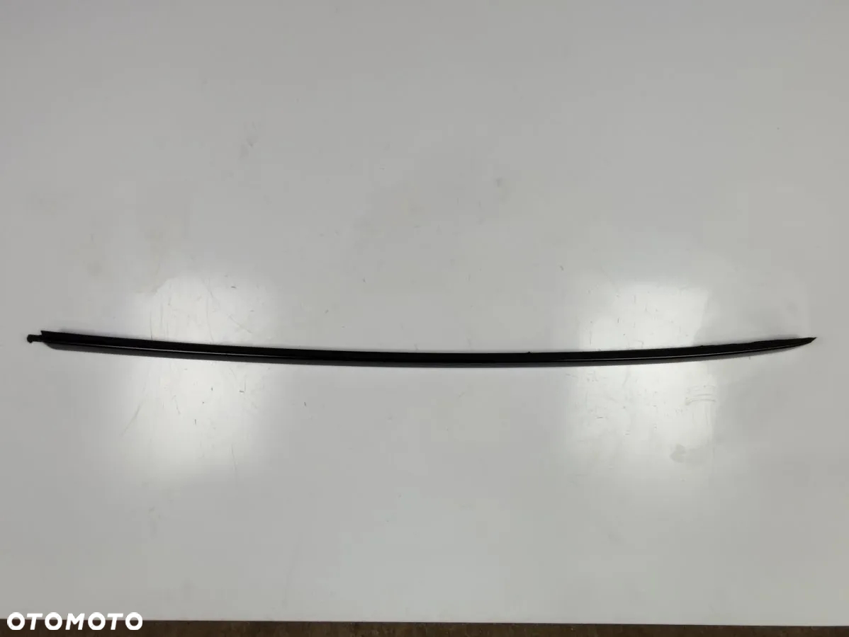 TOYOTA CAMRY 19-24r Listwa Przedniej Szyby Prawa Lewa - 4