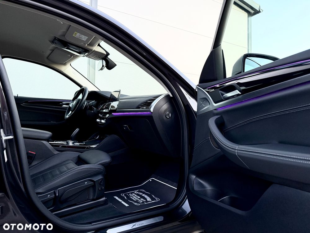 BMW X4 xDrive20d xLine - 30