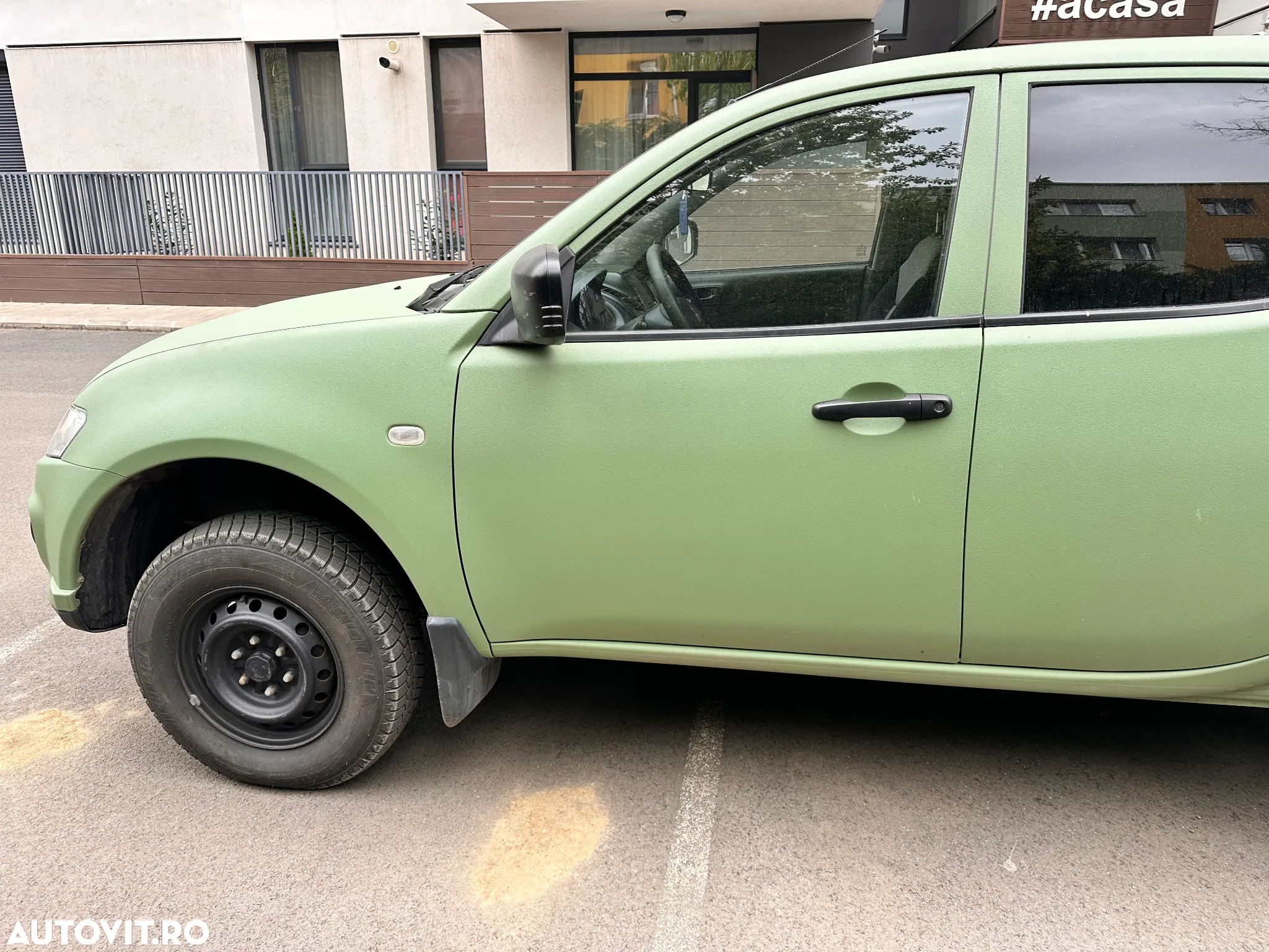 Mitsubishi L200 - 10