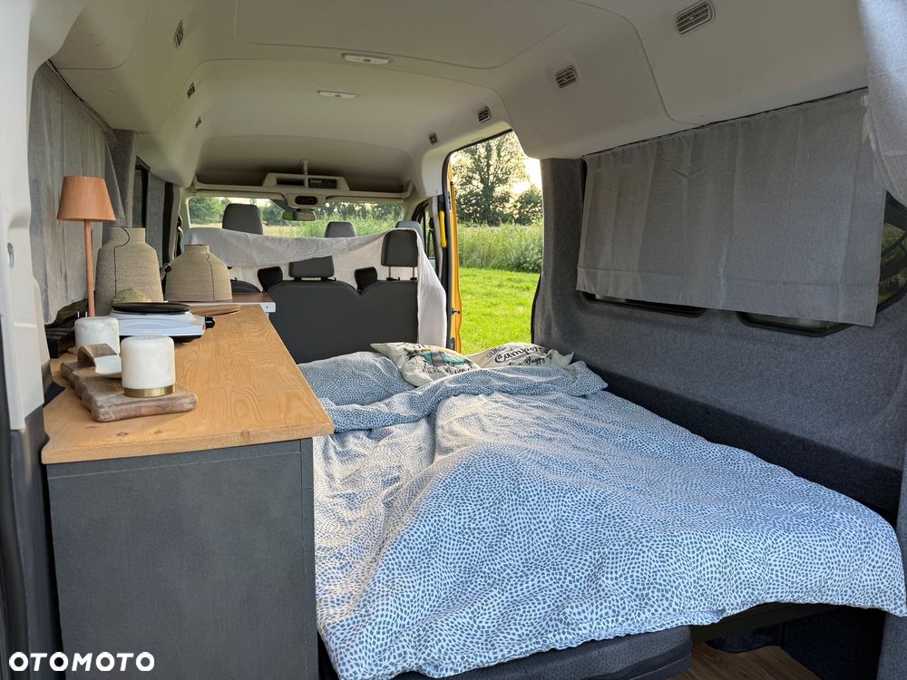 Ford Transit - 7