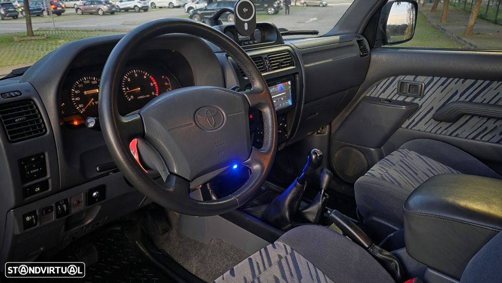 Toyota Land Cruiser 3.0 TD - 10