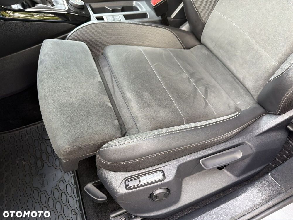 Volkswagen T-Roc 2.0 TSI 4Motion Style DSG - 14