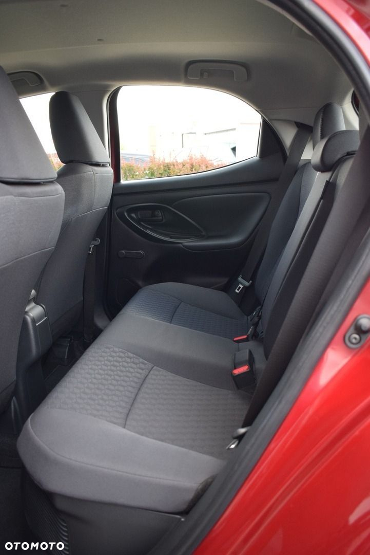 Toyota Yaris - 14