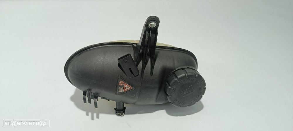 DEPOSÍTO DE EXPANSÃO MERCEDES CLASE S (W222) LIM. S 350 BLUETEC (222.032) - 4