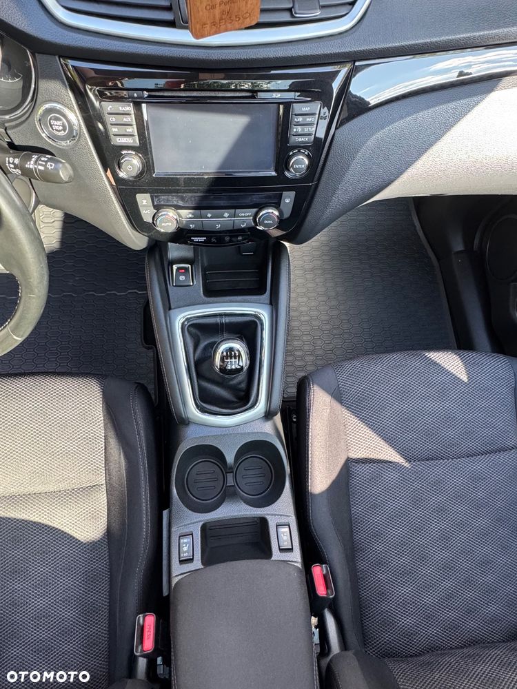Nissan Qashqai 1.6 DCi Tekna - 11
