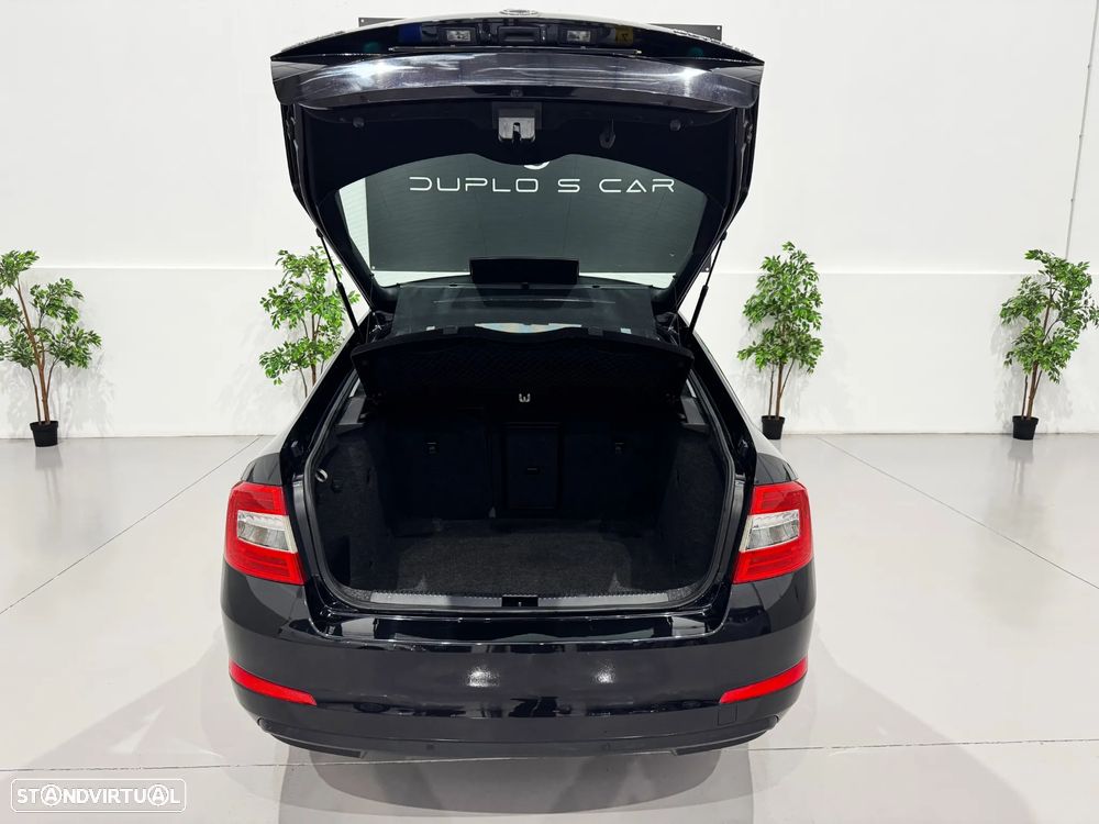 Skoda Octavia 1.6 TDI Elegance - 24
