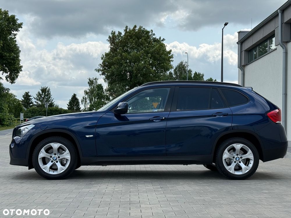 BMW X1 sDrive18i - 10