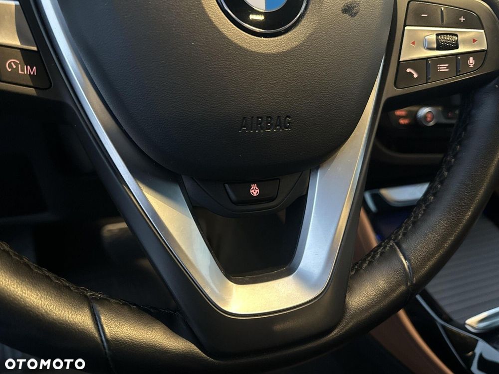 BMW X4 xDrive20d sport - 29