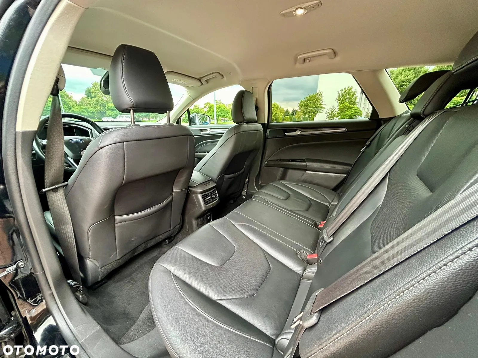 Ford Mondeo 2.0 EcoBlue Titanium - 18