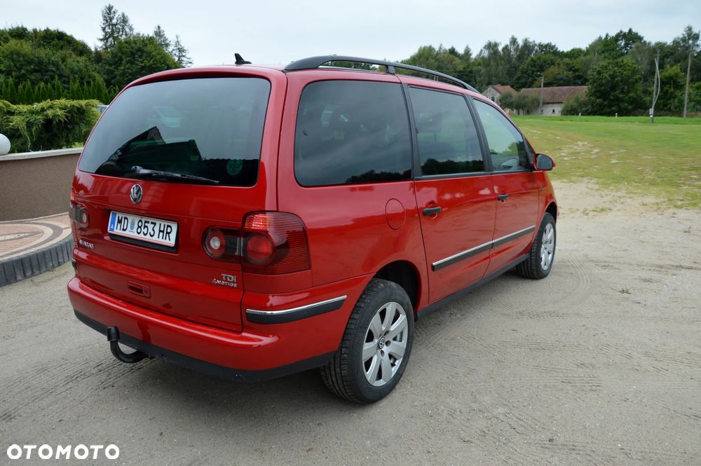 Volkswagen Sharan 1.9 TDI 4Motion Sportline - 11