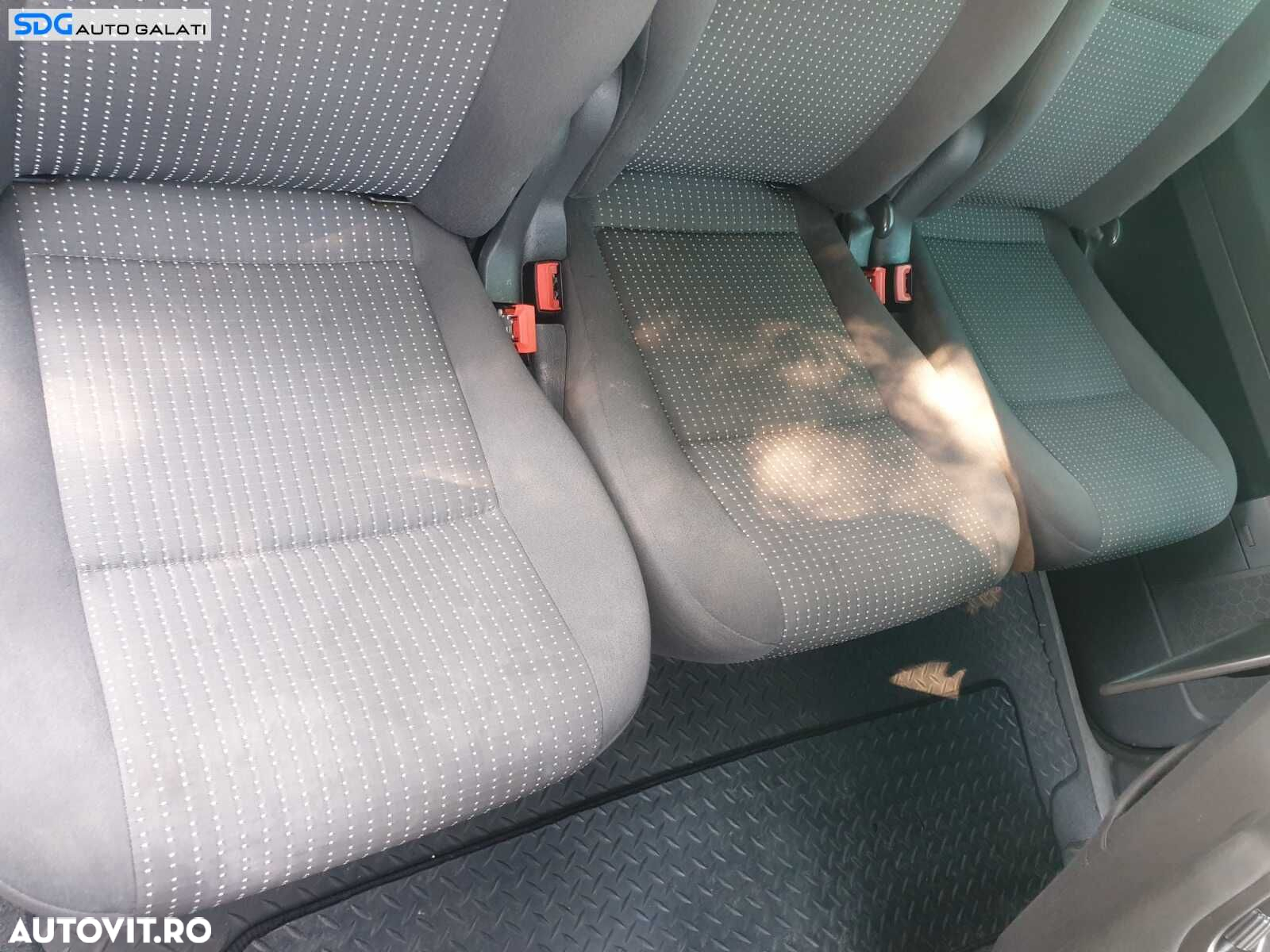 Scaun Dreapta Spate Randul 2 3 Pasager Seat Alhambra 1996 - 2010 [C0503] - 2