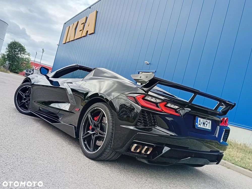 Chevrolet Corvette - 37