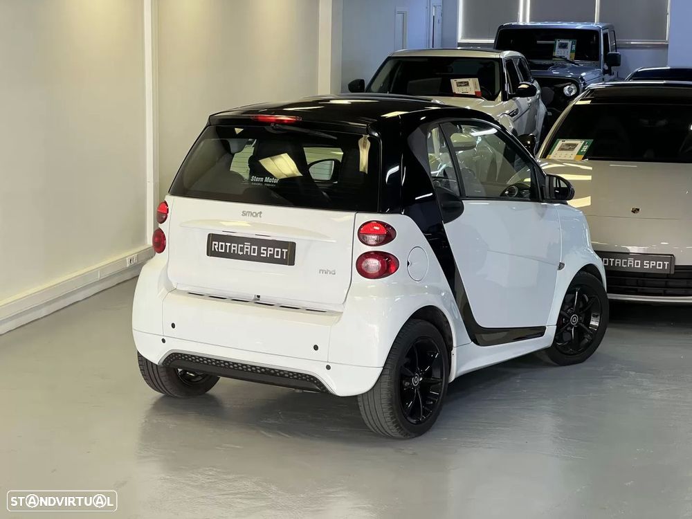 Smart ForTwo Coupé 1.0 mhd Passion 71 Softouch - 9