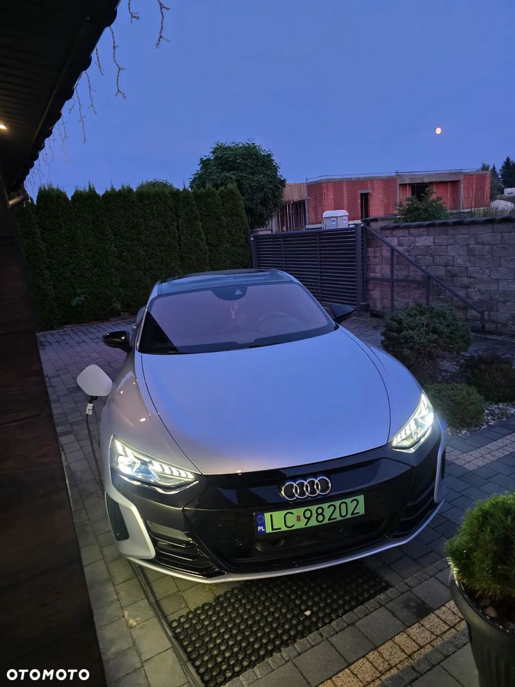 Audi e-tron GT 60 93kWh Quattro - 28