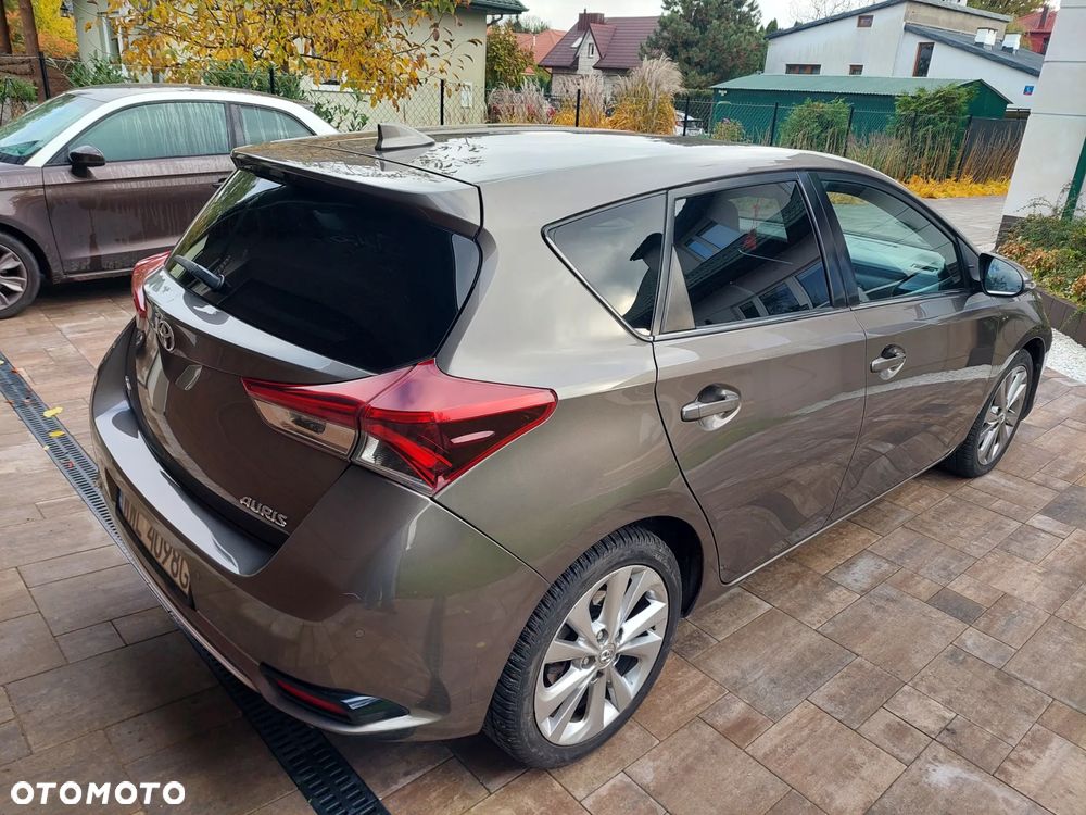 Toyota Auris 1.2 T Selection MS - 4