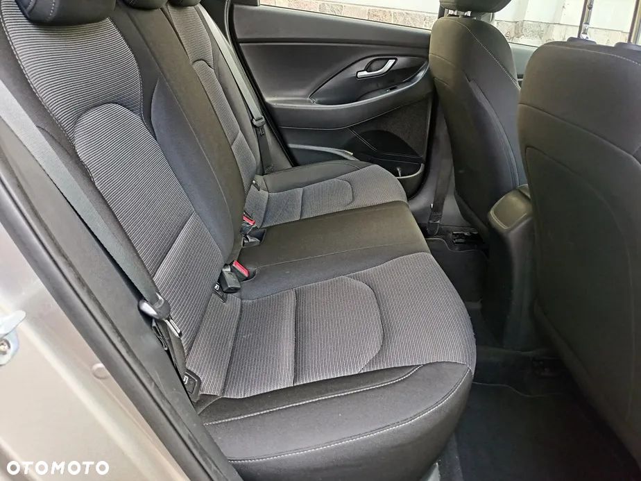 Hyundai i30 - 10