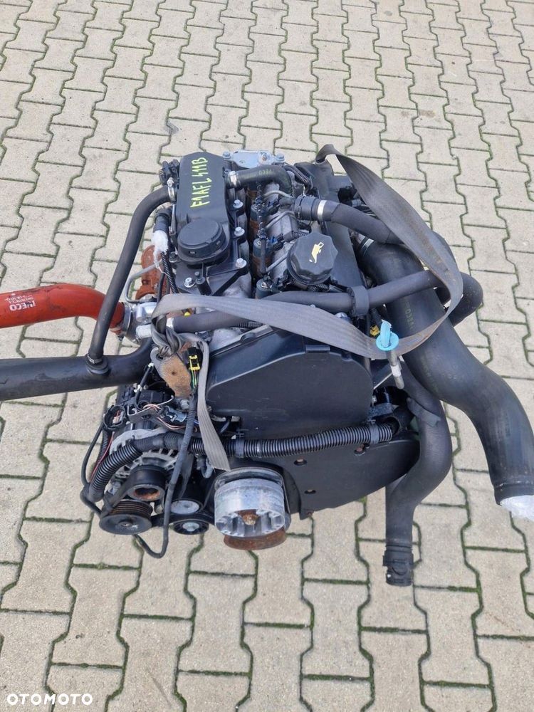SILNIK 2.3 IVECO DAILY EURO 6 F1AFL411B - 3